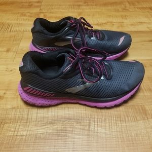 BROOKS Adrenaline XX GTS 20 Shoes size 7.5